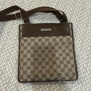 Vintage Gucci messenger bag